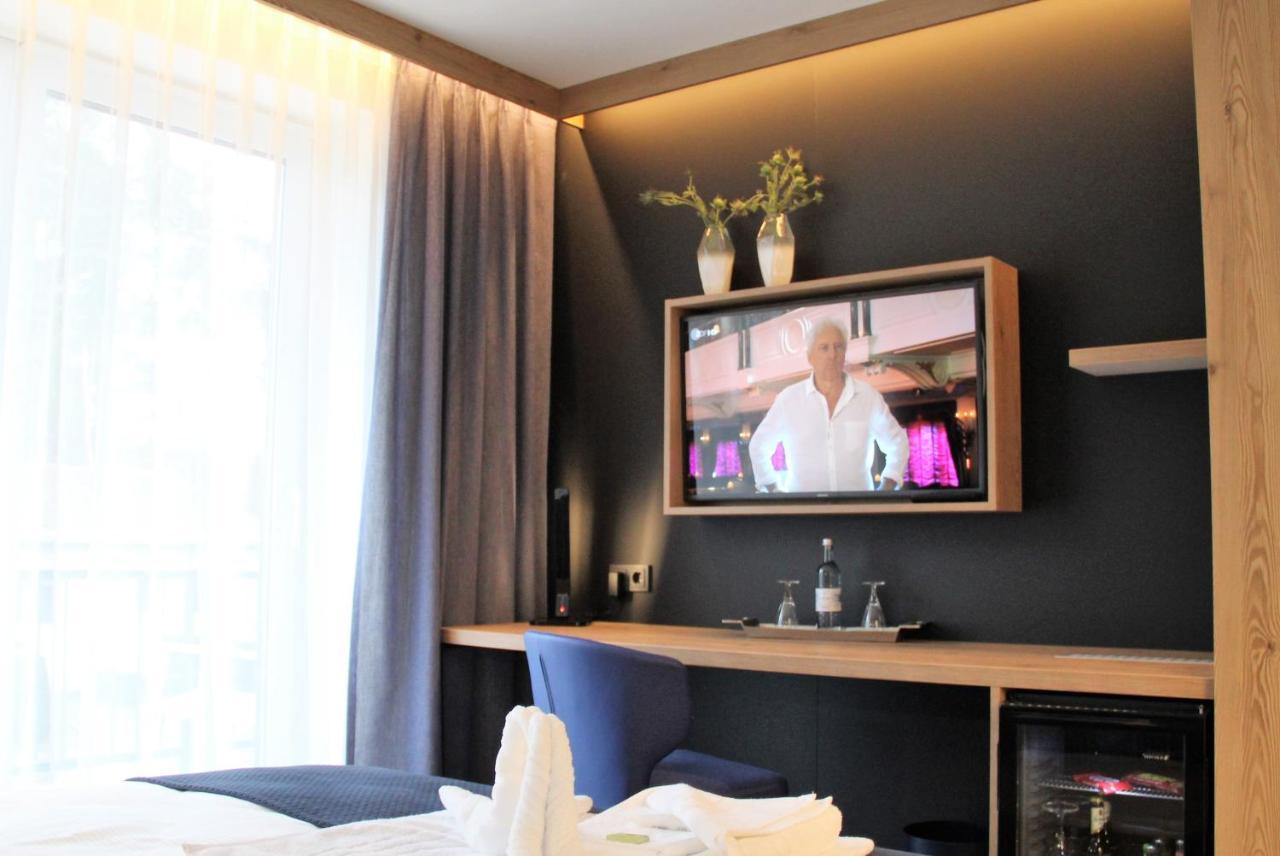 Fuenfseen Art & Galerie Hotel Lenz Plauer See المظهر الخارجي الصورة