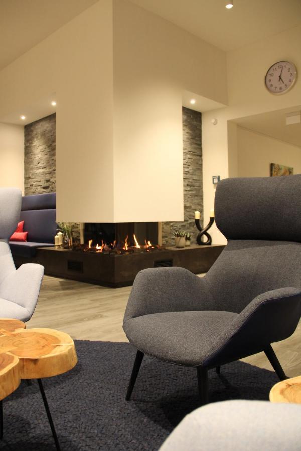 Fuenfseen Art & Galerie Hotel Lenz Plauer See المظهر الخارجي الصورة