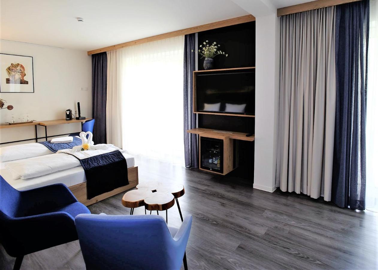 Fuenfseen Art & Galerie Hotel Lenz Plauer See المظهر الخارجي الصورة